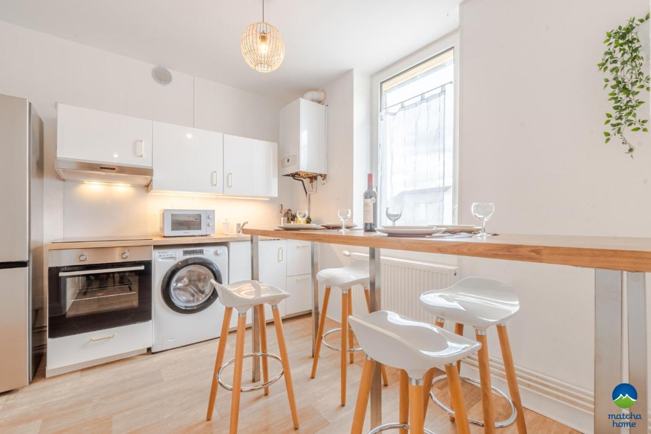 3 Appts - 3 A 7 Lits - Parfait 6 A 10 Pers - Max 26 Pers - 1 Immeuble - Convivialite, Rentabilite ------ English - 3 Apts - 3 To 7 Beds - Ideal For 6 To 10 Guests - Up To 26 - Same Building - Friendly, Flexible Hettange-Grande Exterior foto